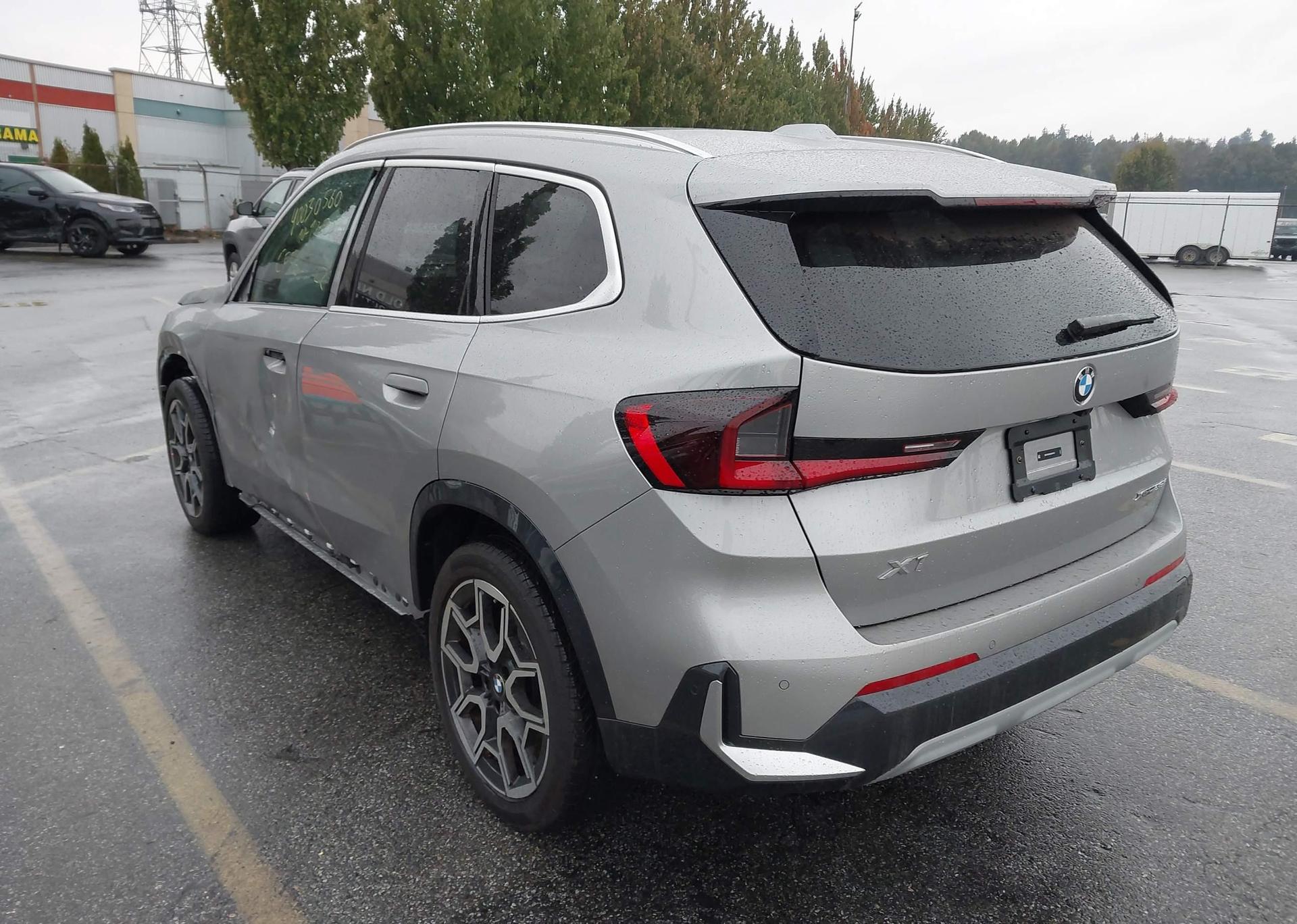 2025 BMW X1