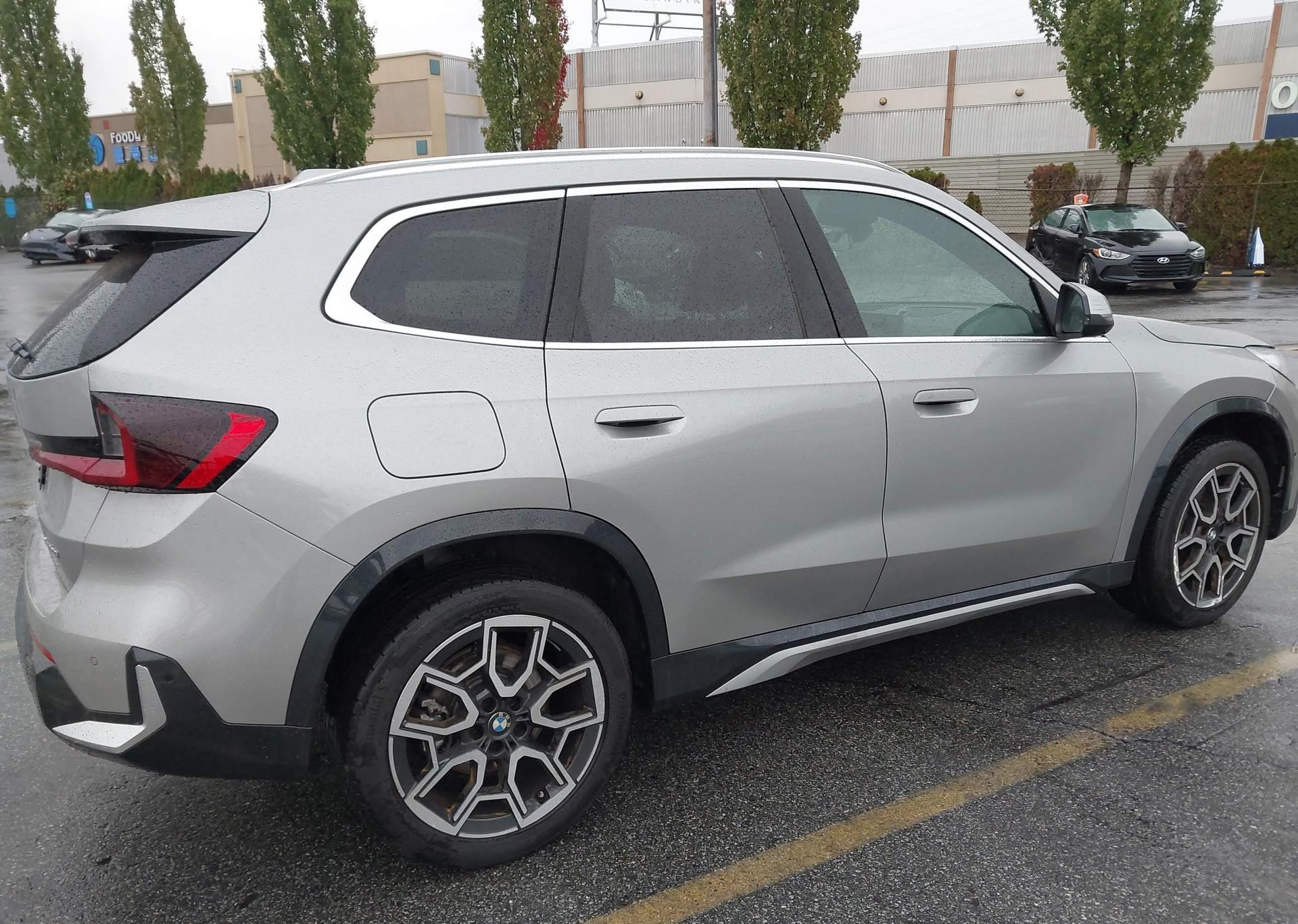 2025 BMW X1